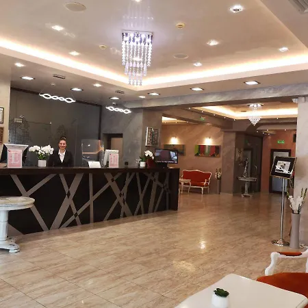 Otel Leipzig 4*