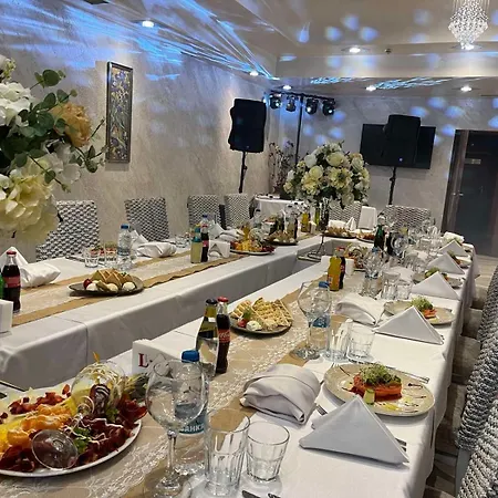 Leipzig Otel 4*