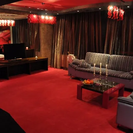 Otel Leipzig 4*