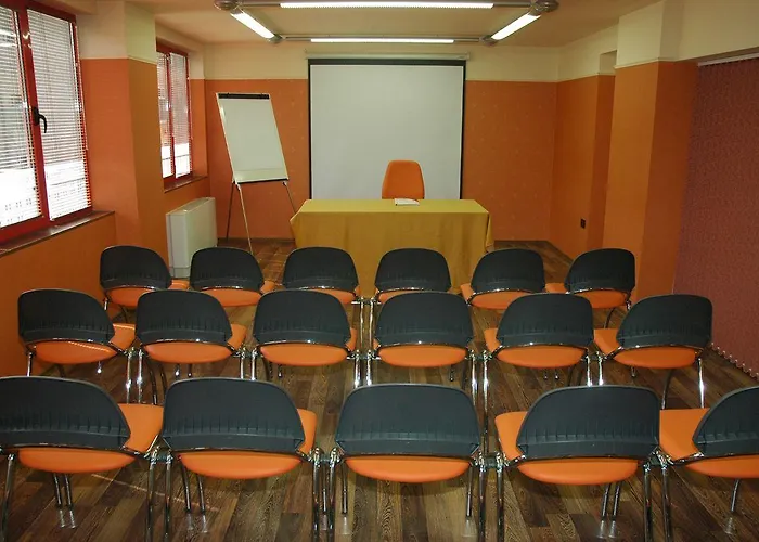 호텔 라이프치히 4*